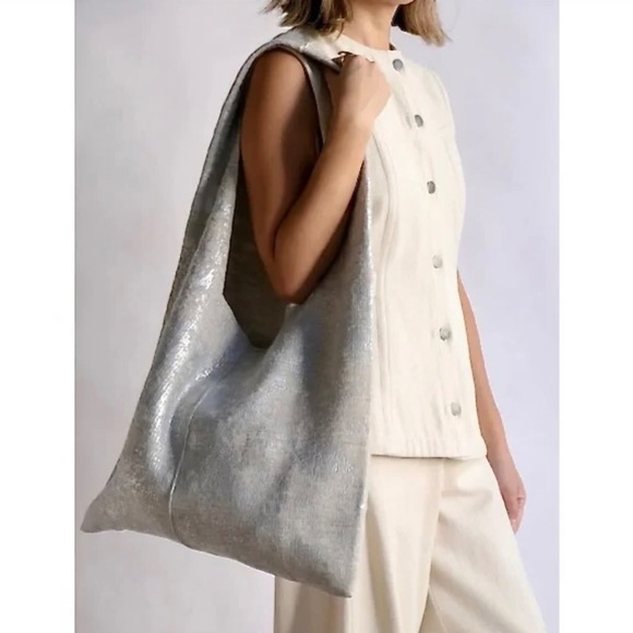 Lauren Manoogian Handbags - Lauren Manoogian Foil Bag in Silver Carrara
